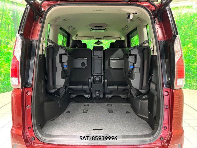 Nissan SERENA 2018-03 8781994-12
