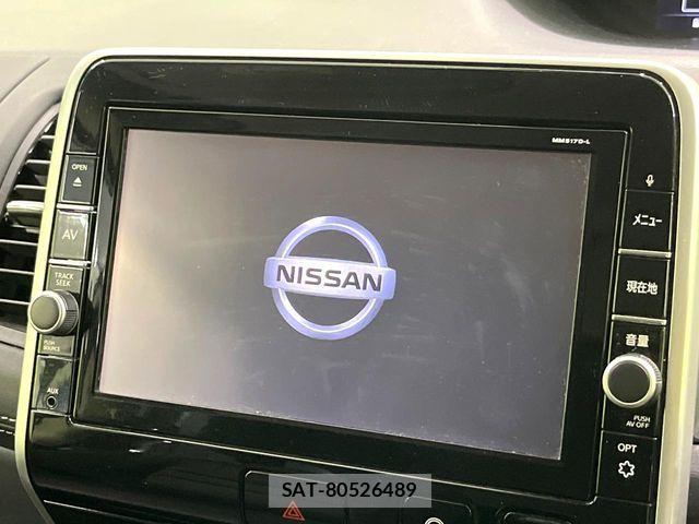 Nissan SERENA 2017-12 8781983-3