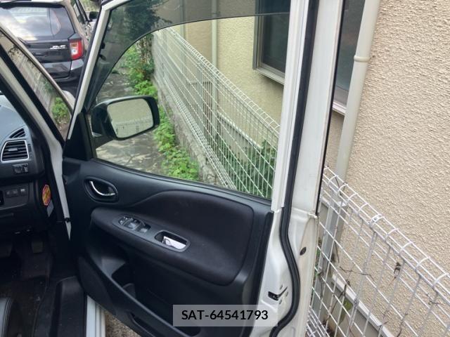 Nissan SERENA 2013-03 8782008-17