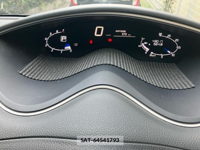 Nissan SERENA 2013-03 8782008-23