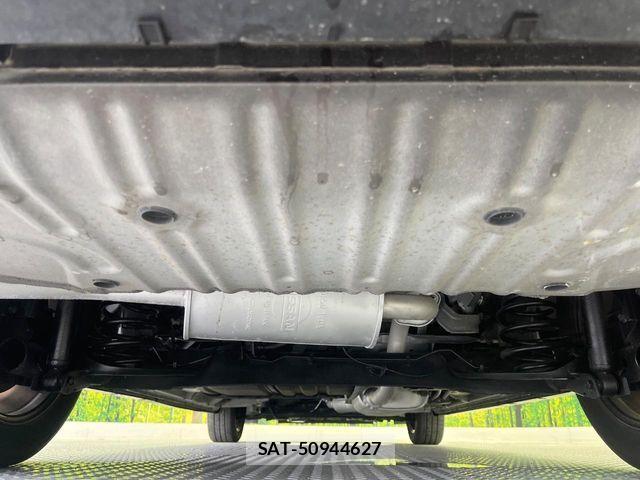 Nissan SERENA 2016-11 8781980-19