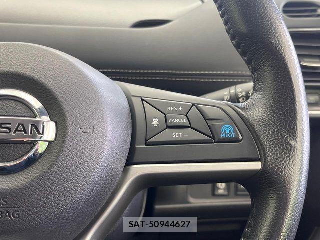 Nissan SERENA 2016-11 8781980-6