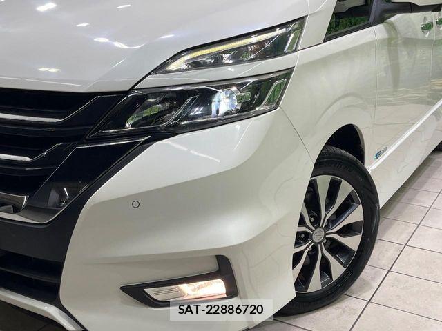 Nissan SERENA 2018-02 8781979-12
