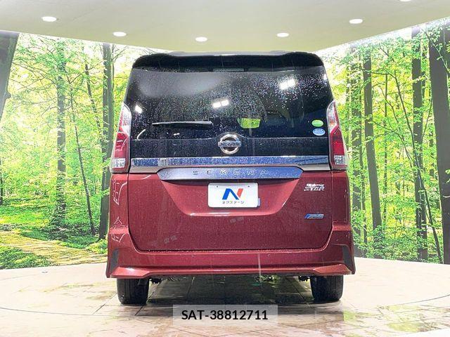 Nissan SERENA 2017-08 8781985-15