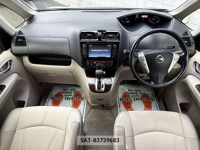Nissan SERENA 2014-03 8782004-1