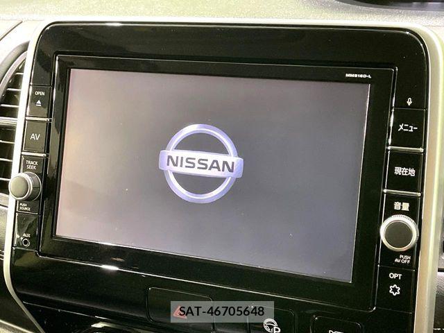 Nissan SERENA 2017-03 8781981-2