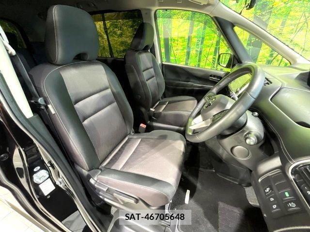 Nissan SERENA 2017-03 8781981-7