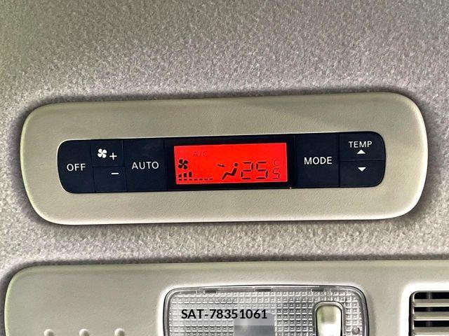 Nissan SERENA 2014-11 8781996-7