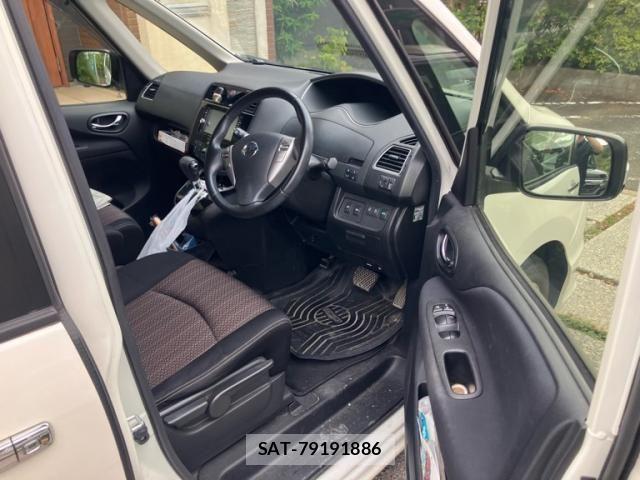 Nissan SERENA 2015-11 8782009-20
