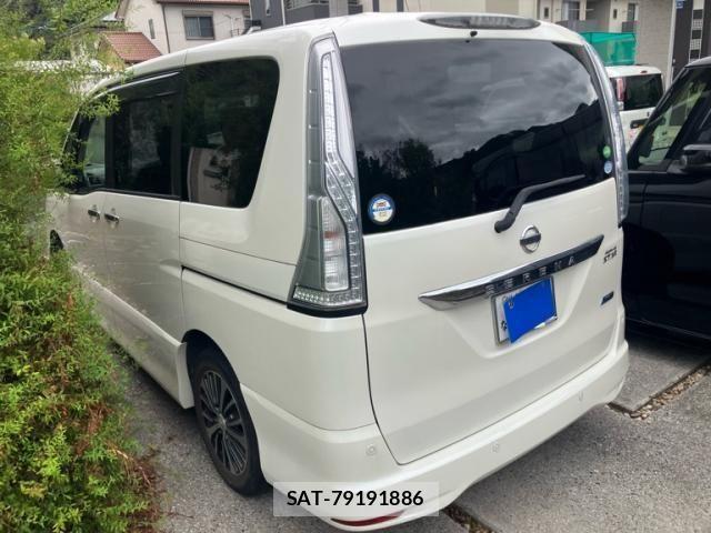 Nissan SERENA 2015-11 8782009-4