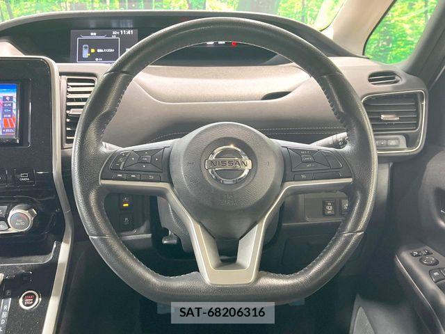 Nissan SERENA 2017-01 8781997-12