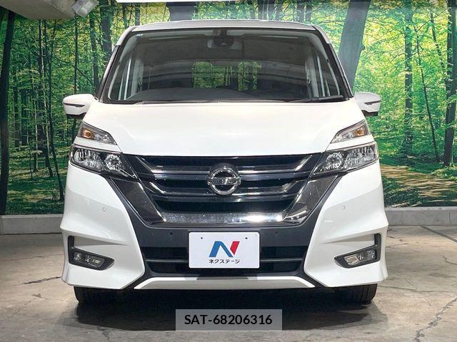 Nissan SERENA 2017-01 8781997-15