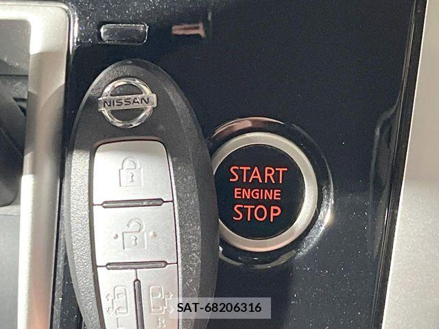 Nissan SERENA 2017-01 8781997-7