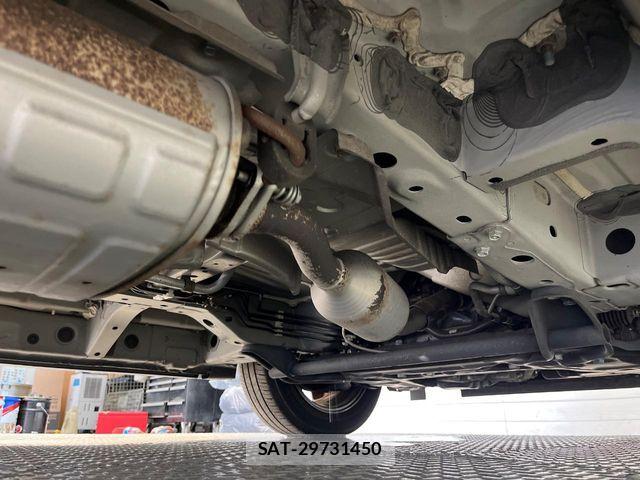 Nissan SERENA 2017-01 8781982-19