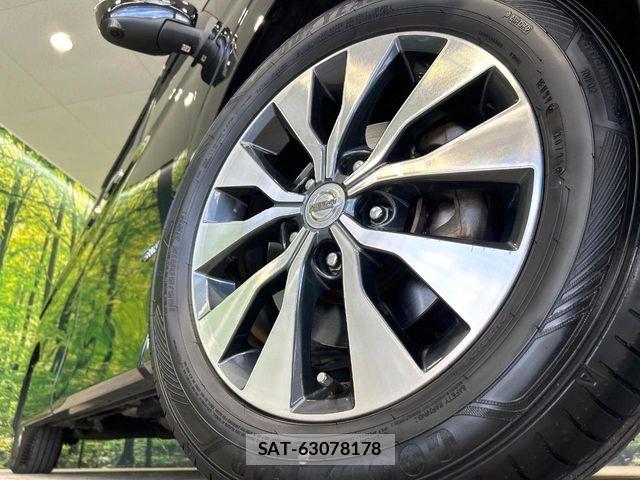 Nissan SERENA 2017-03 8781986-12