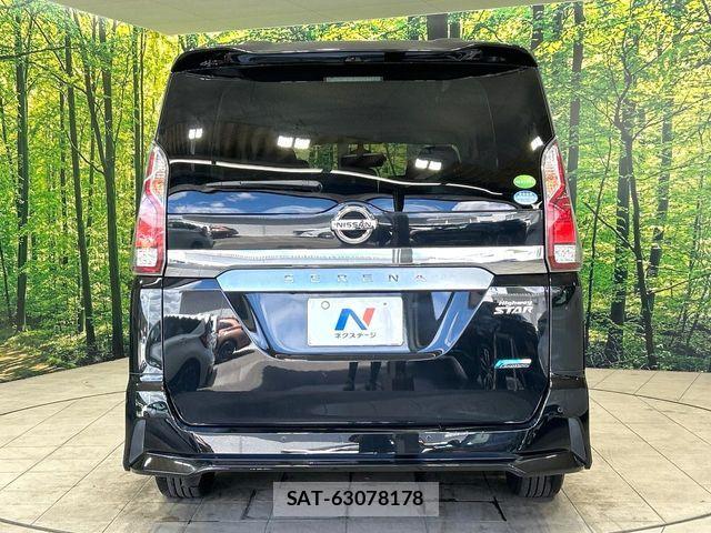 Nissan SERENA 2017-03 8781986-15