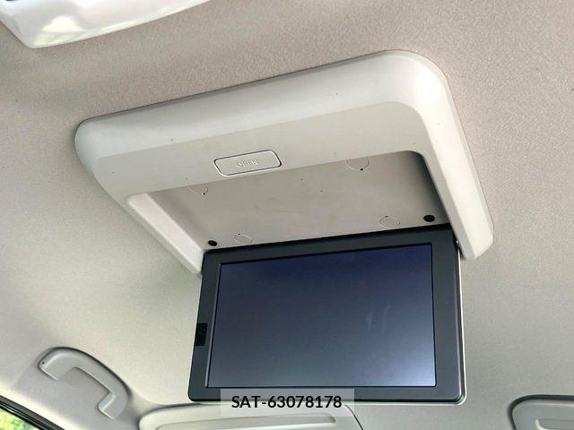 Nissan SERENA 2017-03 8781986-3