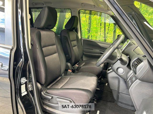 Nissan SERENA 2017-03 8781986-7