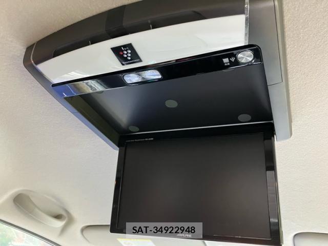 Nissan SERENA 2012-10 8782011-10