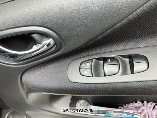 Nissan SERENA 2012-10 8782011-12