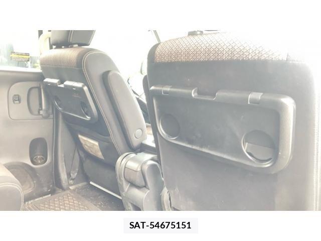 Nissan SERENA 2014-07 8782013-11