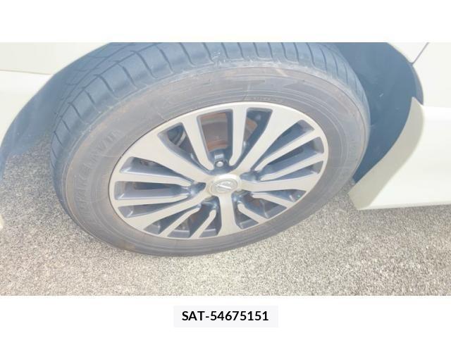 Nissan SERENA 2014-07 8782013-7