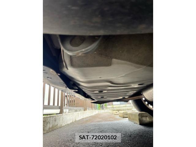 Nissan SERENA 2014-03 8782012-5
