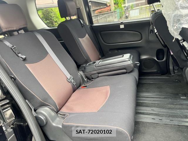 Nissan SERENA 2014-03 8782012-6