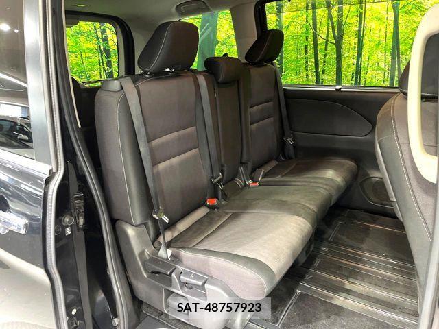 Nissan SERENA 2018-02 8781998-9