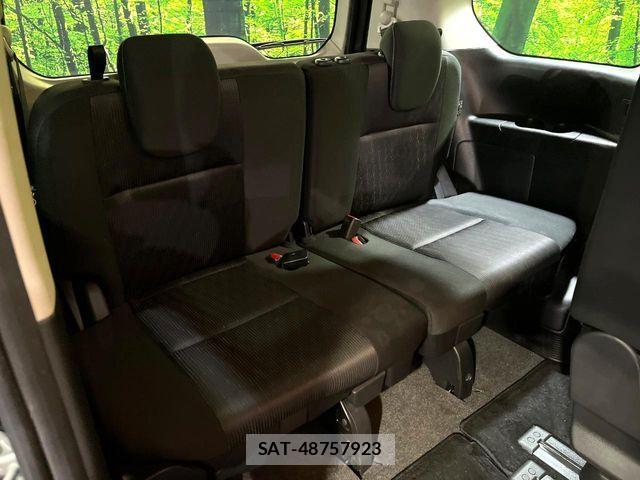 Nissan SERENA 2018-02 8781998-10