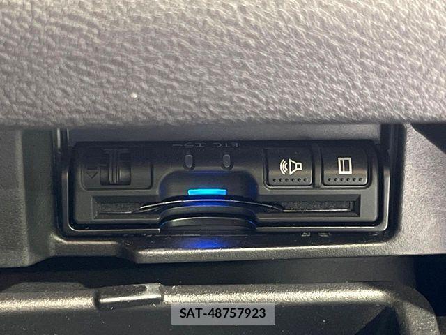 Nissan SERENA 2018-02 8781998-7