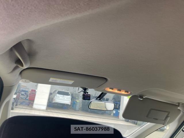 Nissan SERENA 2012-09 8797457-12