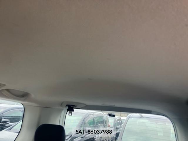 Nissan SERENA 2012-09 8797457-13