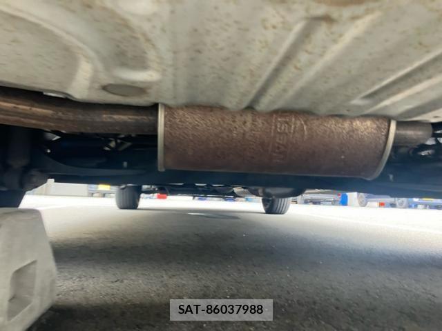 Nissan SERENA 2012-09 8797457-16