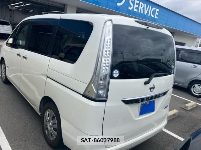 Nissan SERENA 2012-09 8797457-2