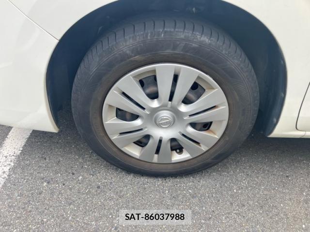 Nissan SERENA 2012-09 8797457-4