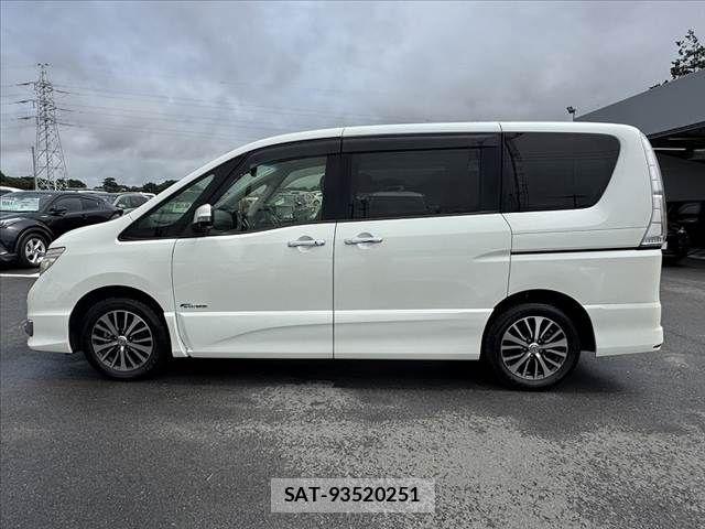 Nissan SERENA 2016-05 8797437-10