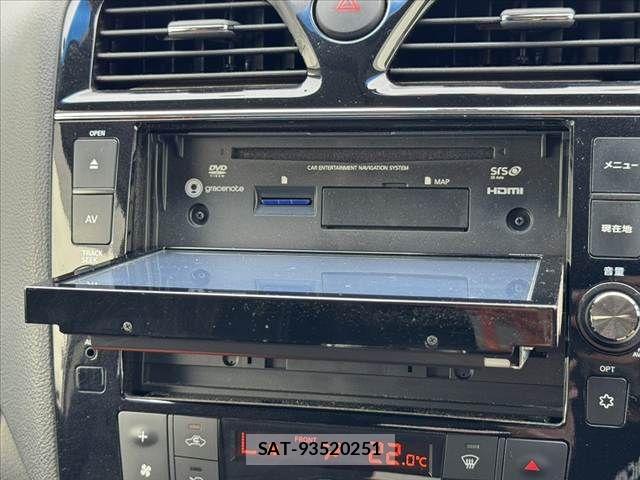 Nissan SERENA 2016-05 8797437-23