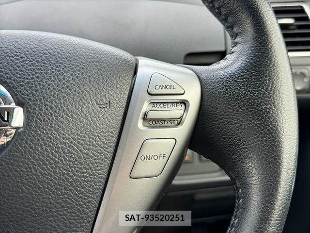 Nissan SERENA 2016-05 8797437-28