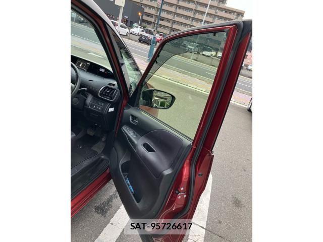 Nissan SERENA 2016-08 8797444-11
