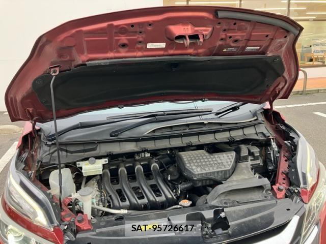 Nissan SERENA 2016-08 8797444-13