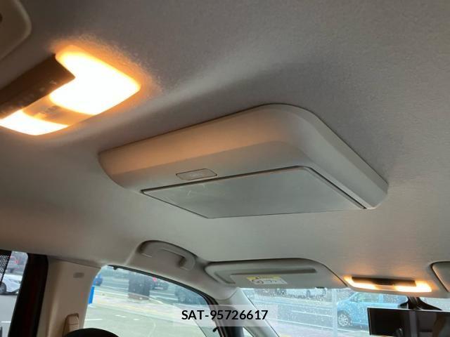 Nissan SERENA 2016-08 8797444-15