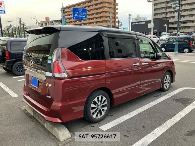 Nissan SERENA 2016-08 8797444-7