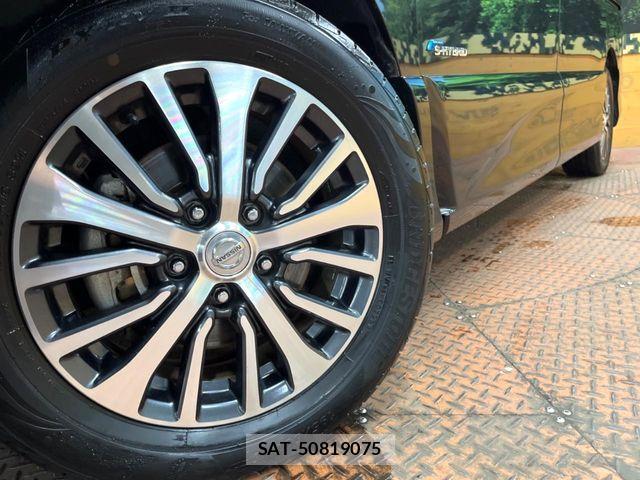 Nissan SERENA 2015-11 8797440-12