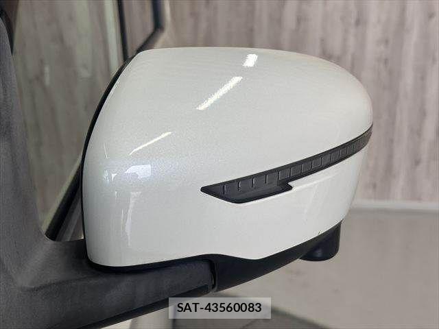 Nissan SERENA 2017-02 8797434-24