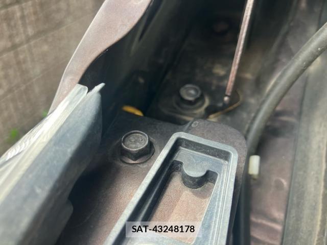 Nissan SERENA 2018-04 8797452-12