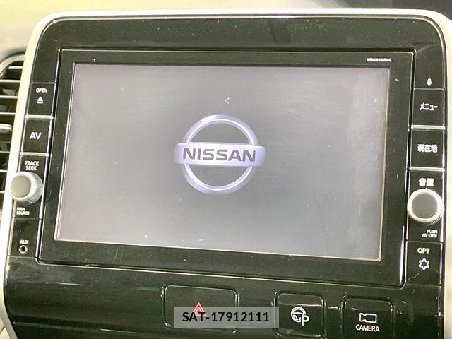 Nissan SERENA 2017-01 8797432-3