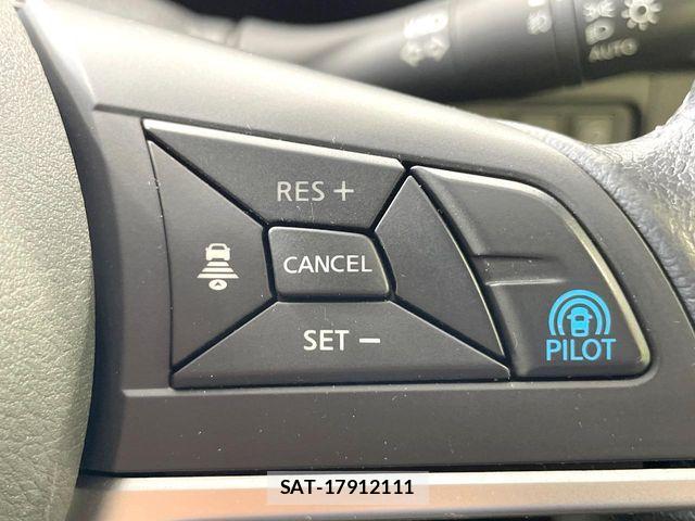 Nissan SERENA 2017-01 8797432-6