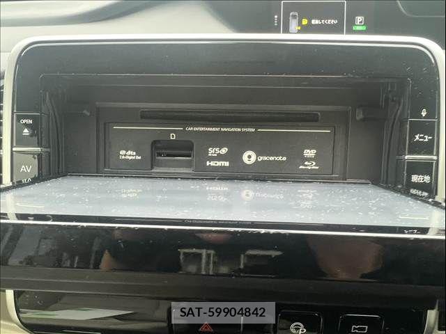 Nissan SERENA 2016-08 8797449-21