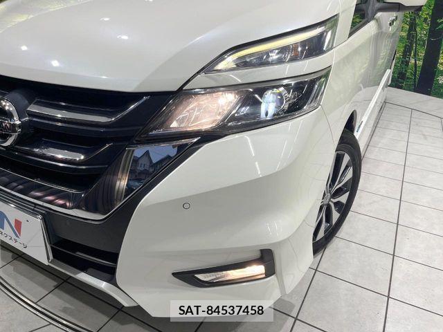 Nissan SERENA 2017-09 8797442-11